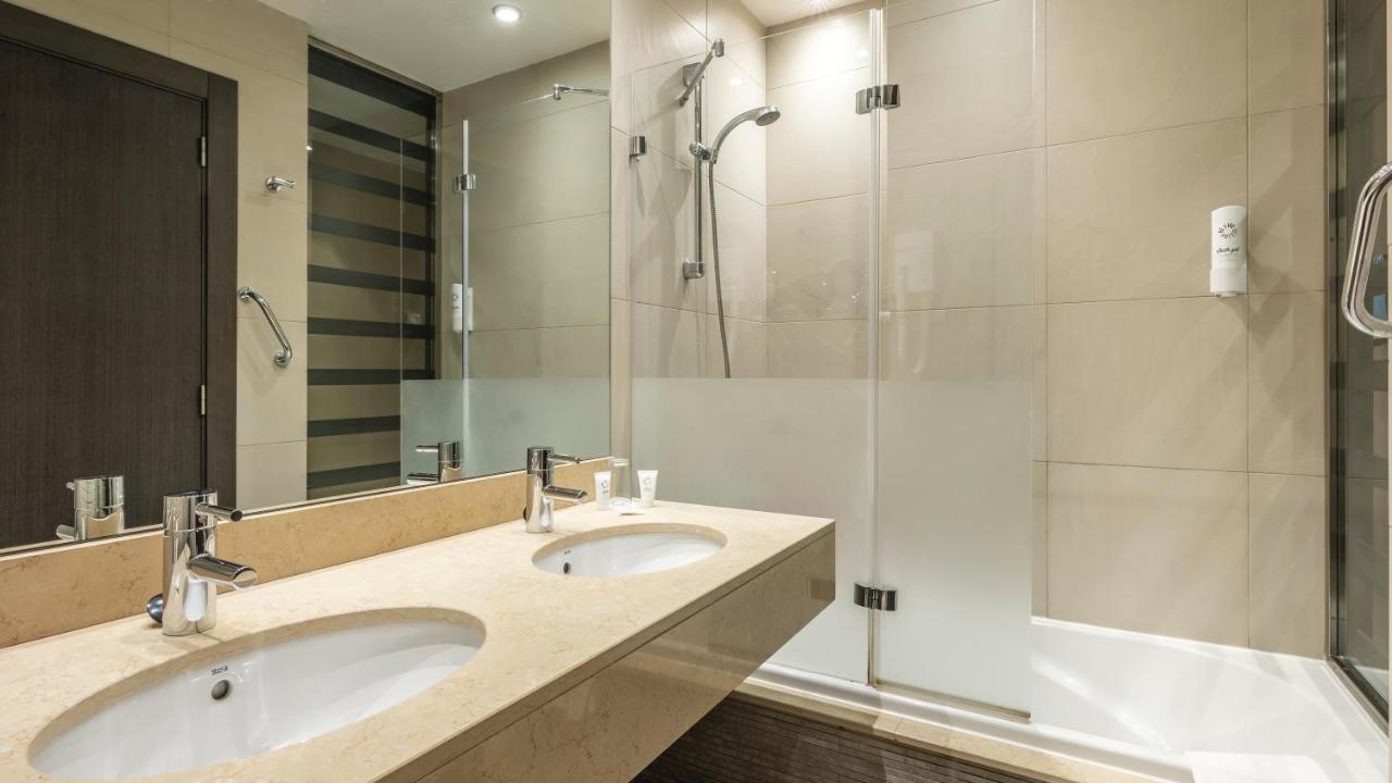 Be Live City Center Talavera Talavera de la Reina Bagian luar foto