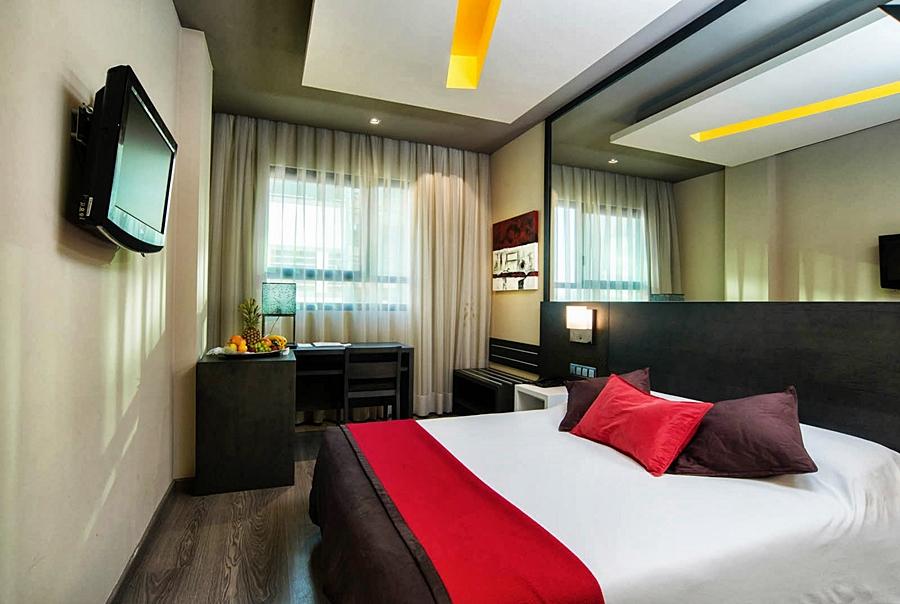 Be Live City Center Talavera Talavera de la Reina Bagian luar foto