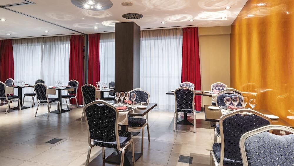 Be Live City Center Talavera Talavera de la Reina Bagian luar foto